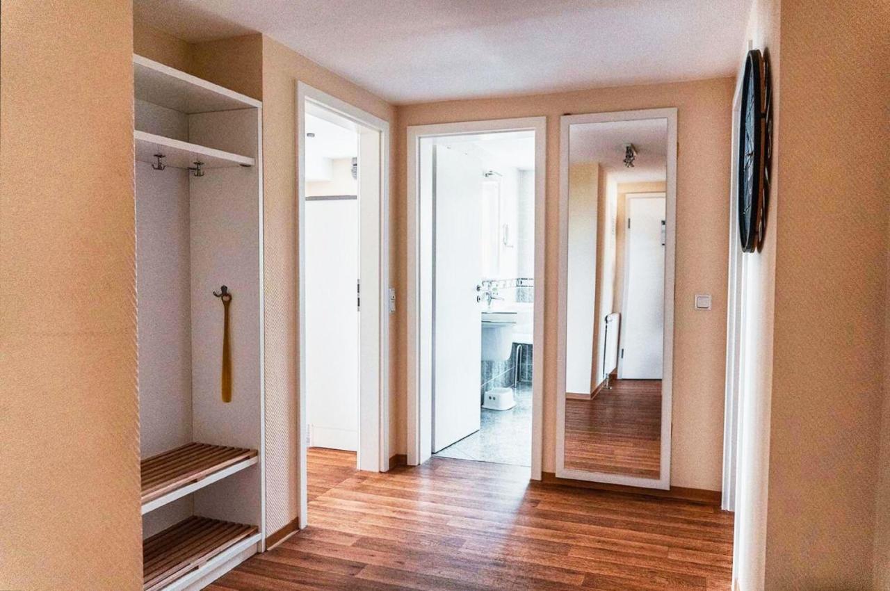 Mit Meerblick Und Balkon, Gratis Nutzung Vom Ahoi Erlebnisbad Und Sauna In Sellin - Meeresblick Fewo 29 Гёрен Экстерьер фото